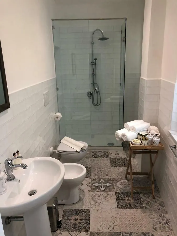 ** Oda ve Kahvaltı Bnb Paolina Siena İtalya